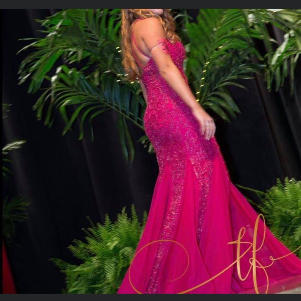 Prom / pageant dress